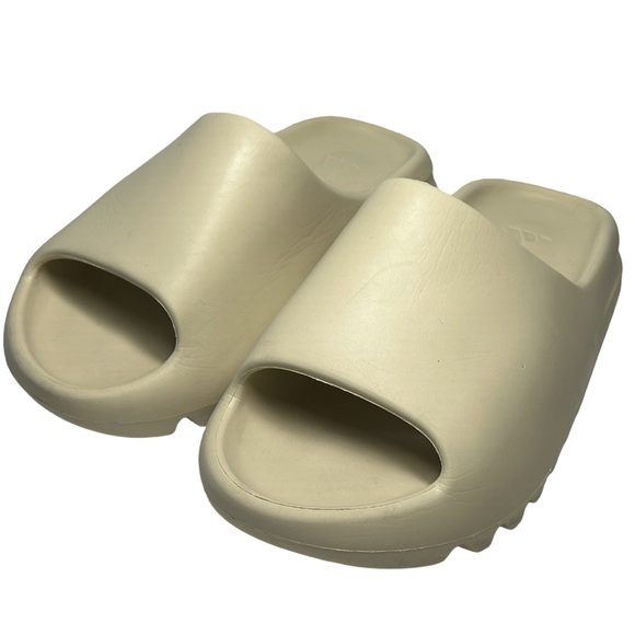 YEEZY x Adidas | Bone Slides Size 4 Sandals Slip On Sandals Shoes - Picture 3 of 14